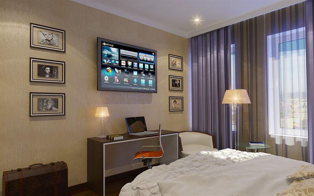 Bonapart Hotel By Uhm Kiev Exterior foto