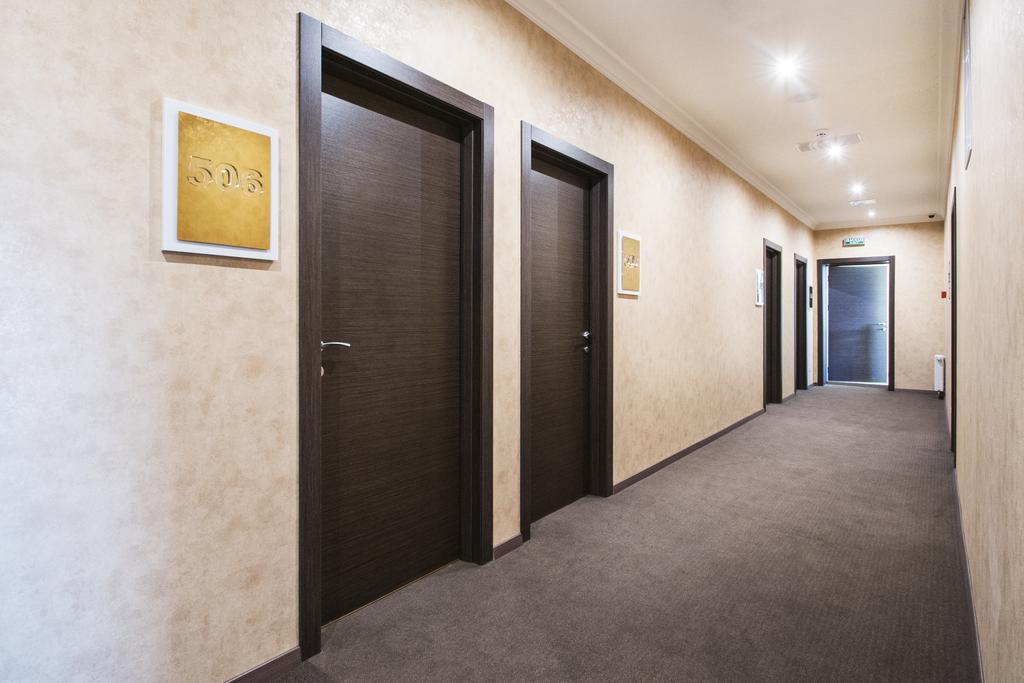 Bonapart Hotel By Uhm Kiev Exterior foto